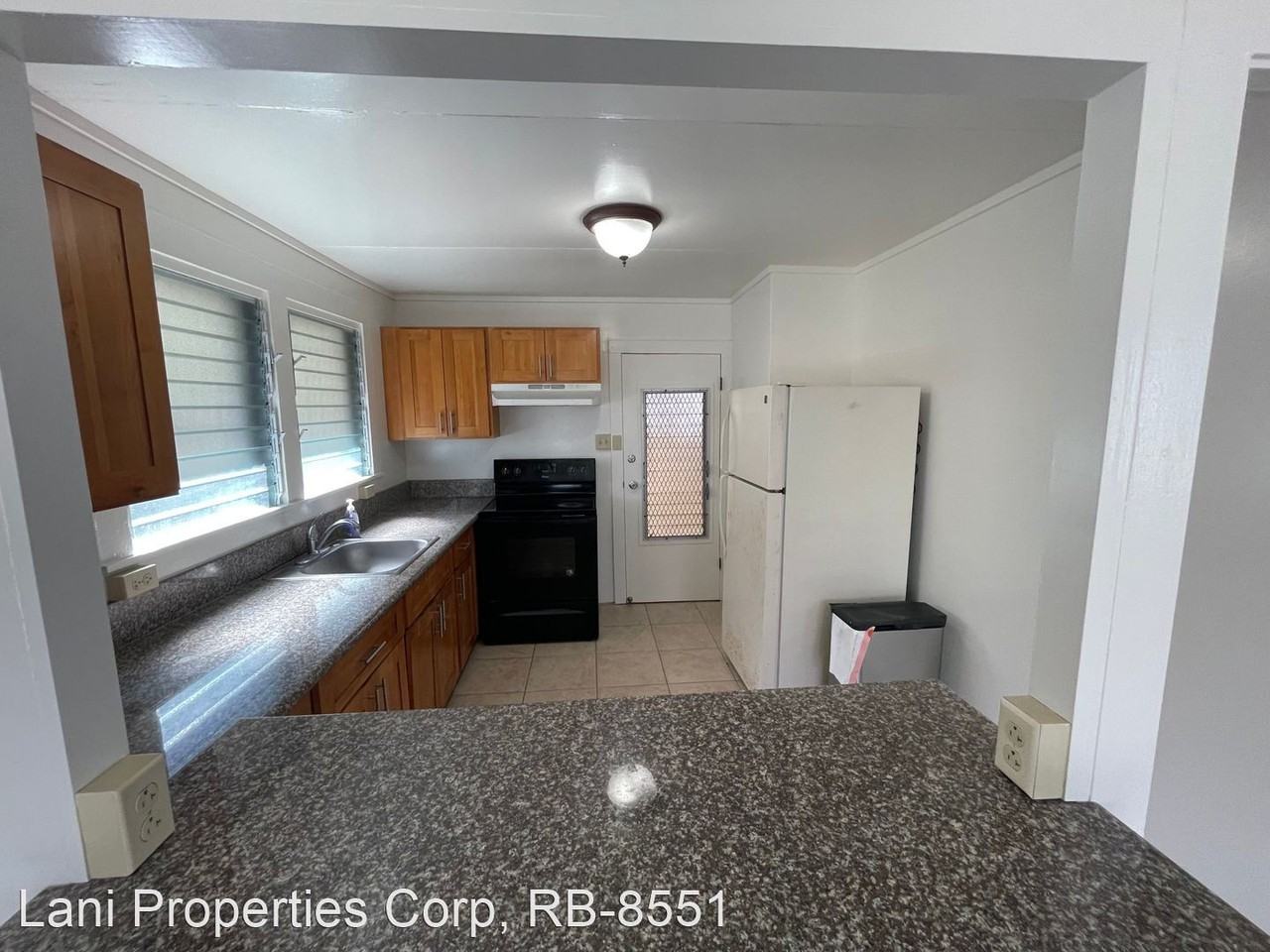 219 & 221 Auwaiolimu Street - Photo 3 of 12