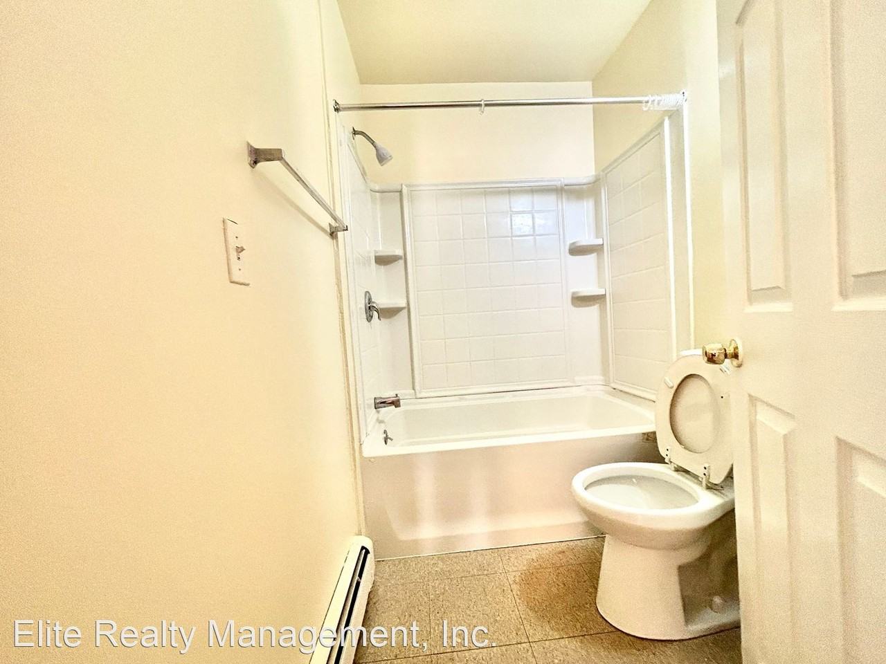 423-429 Baldwin St - Photo 2 of 15