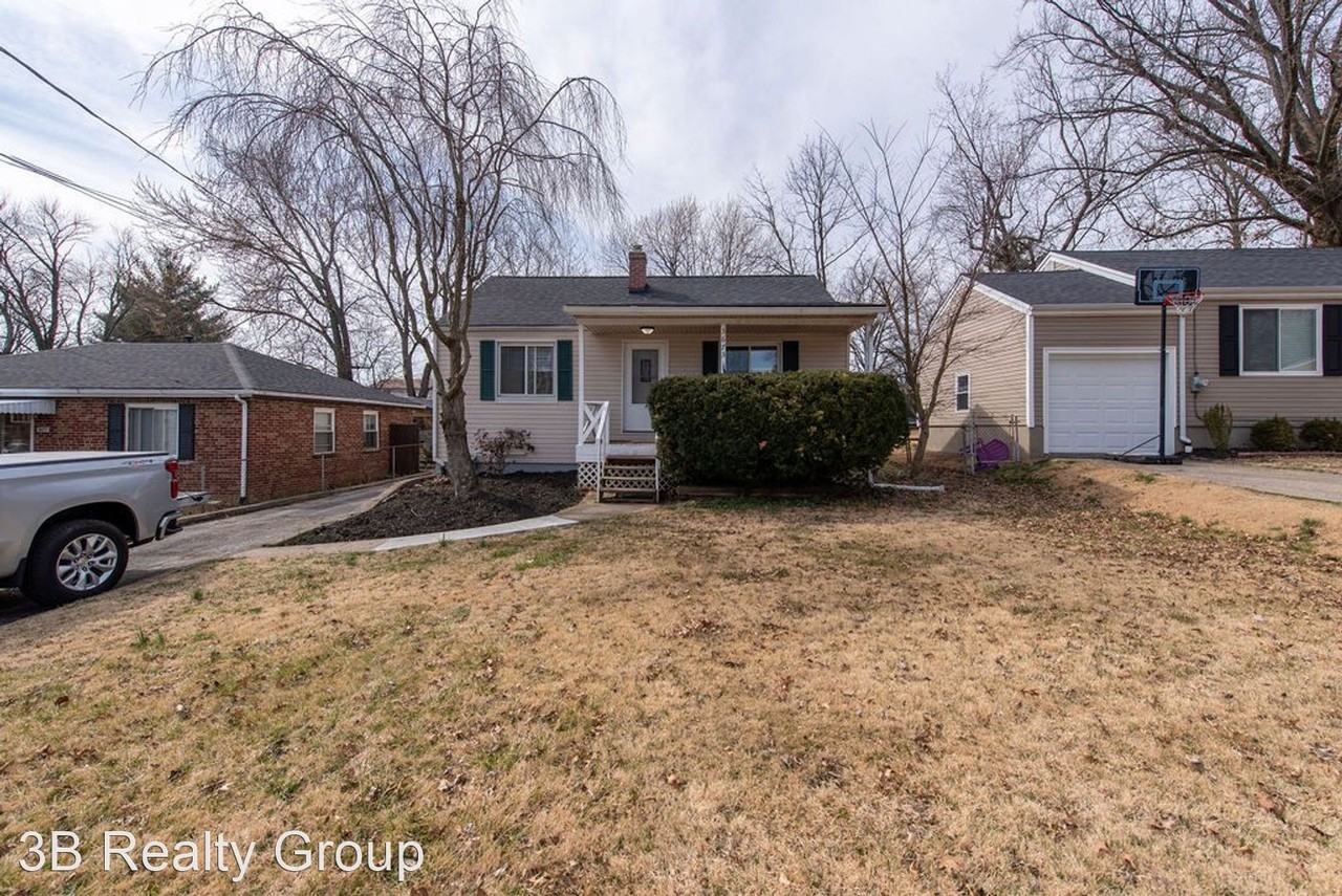 3675 Coral Gables Rd - Photo 3 of 20