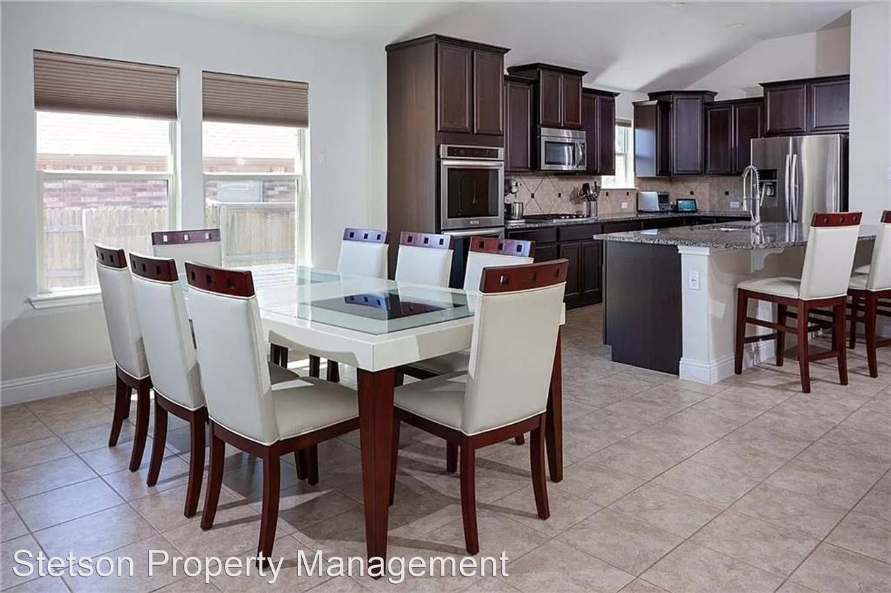 3534 Guadalajara St - Photo 3 of 11