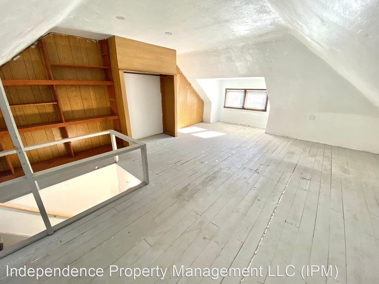 215 Lexington Ave - Photo 3 of 35