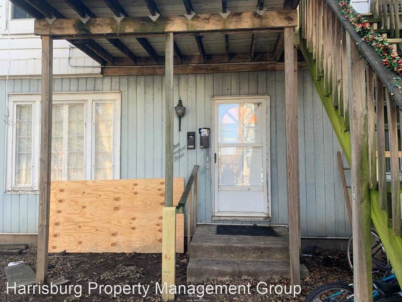 103 Umberto Ave - Photo 2 of 19