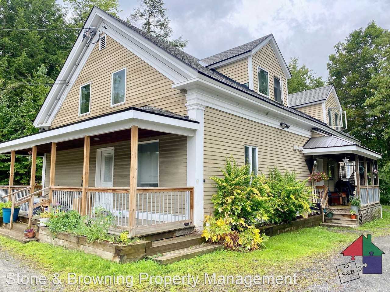 908 South Main St - Photo 2 of 12