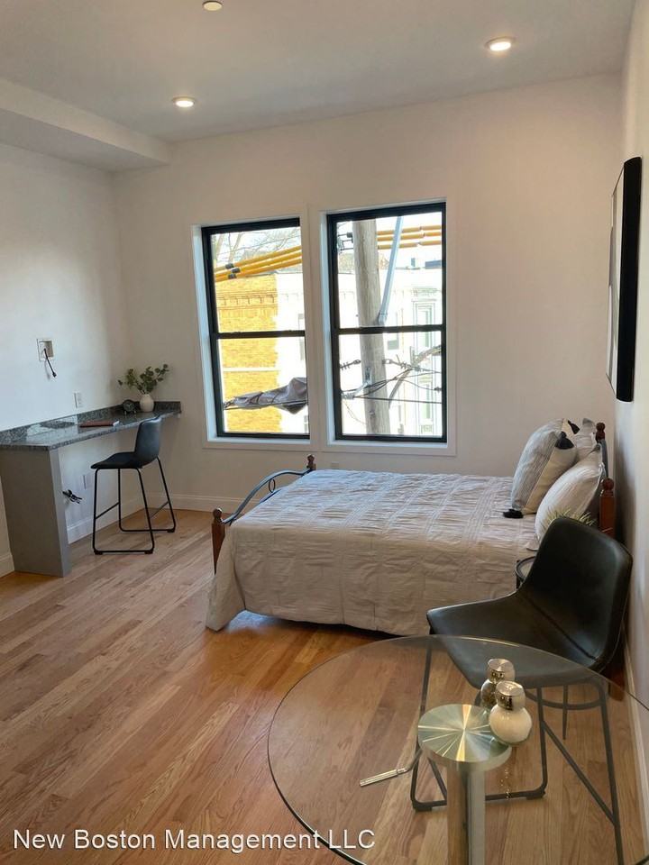 52 Washington Avenue - Photo 2 of 4