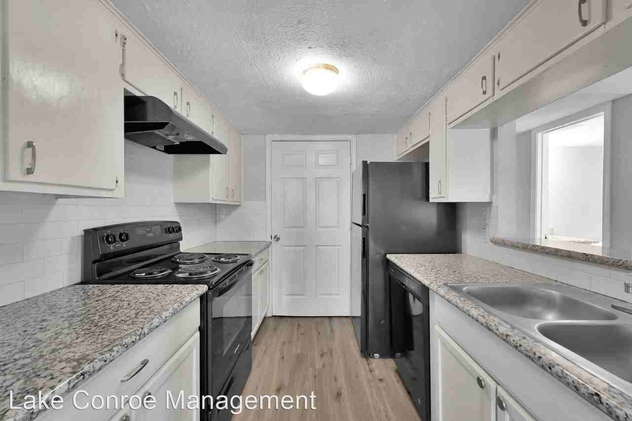 1500 S 3rd St - Photo 2 of 2