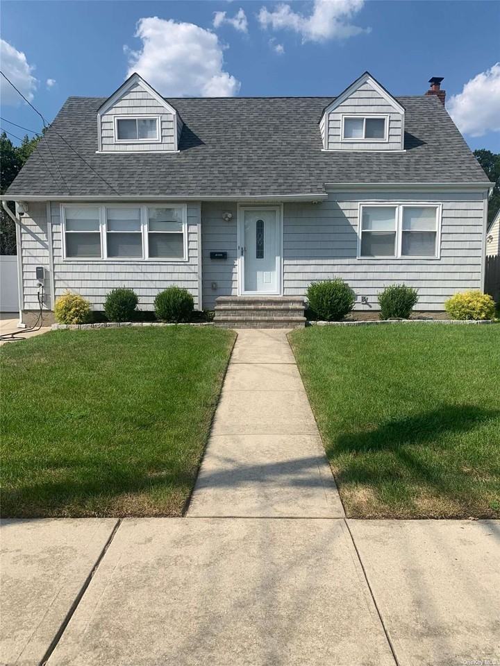 1843 Gerald Ave - Photo 2 of 13