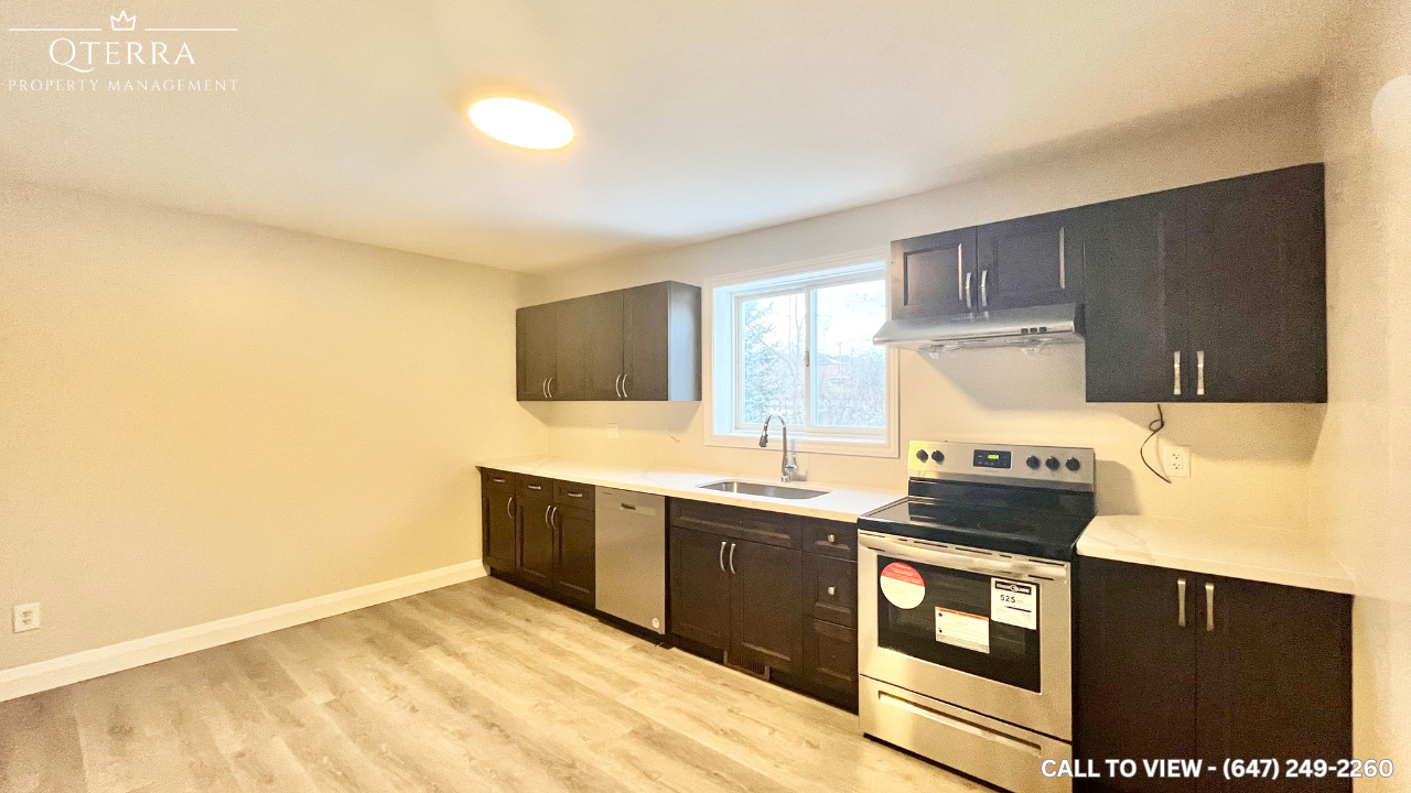 2-83 Cooks Bay Dr, Keswick, Ontario L4P 1M2, Canada - Photo 2 of 11