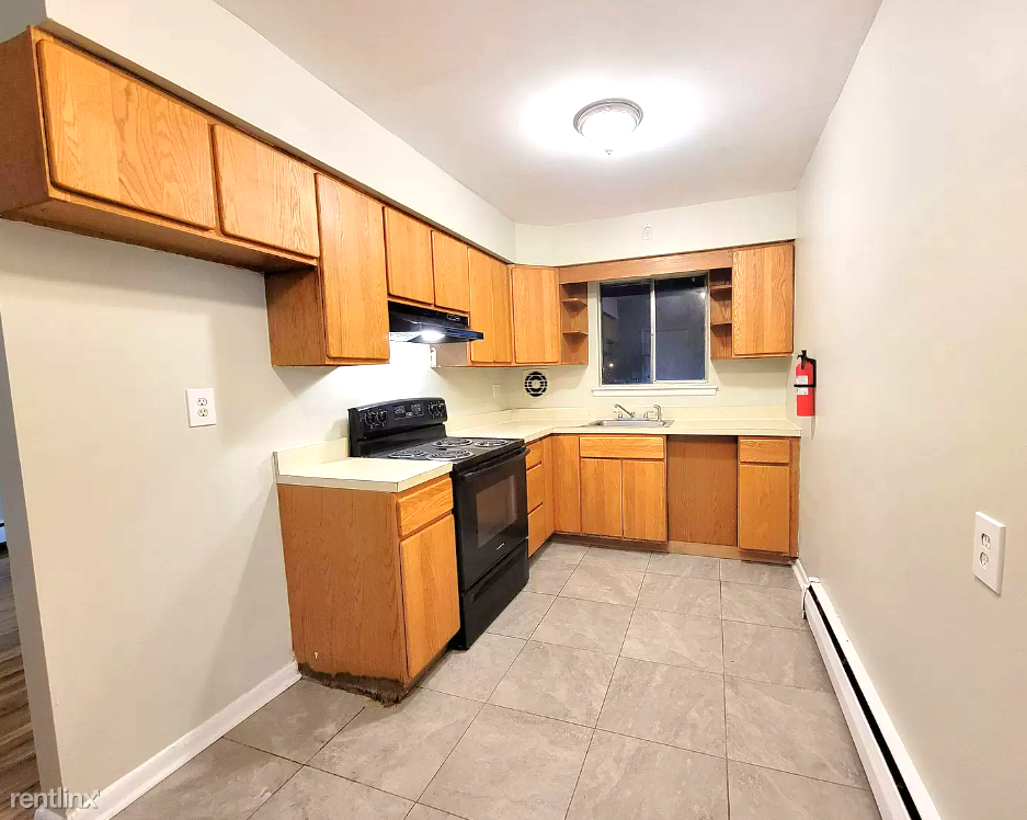 93 Mount Vernon Ave - Photo 2 of 2