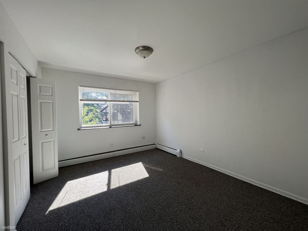 755 W Buena Ave - Photo 3 of 7