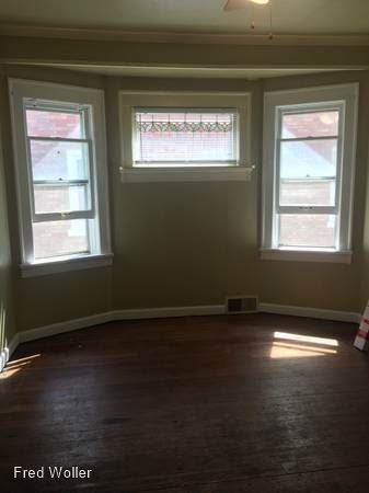 2417 16th Ave - Photo 3 of 6