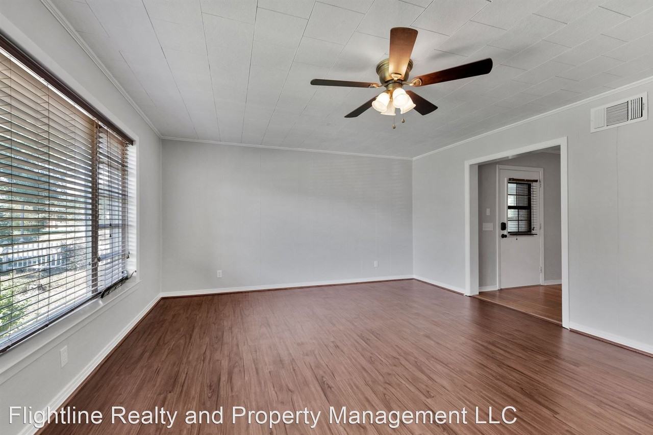 5214 Elmira St Apartments in Milton, FL 32570 Zumper