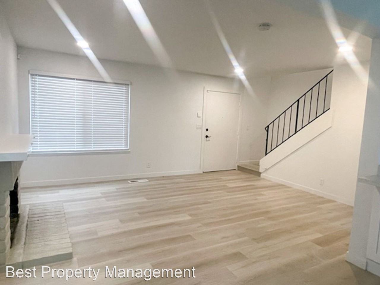 3094 Dickens Ct - Photo 2 of 35