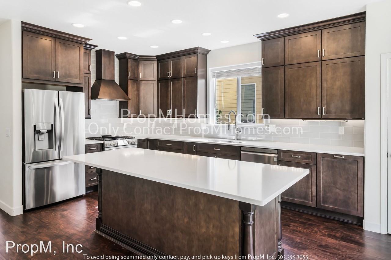 1965 N Lupine St - Photo 3 of 50