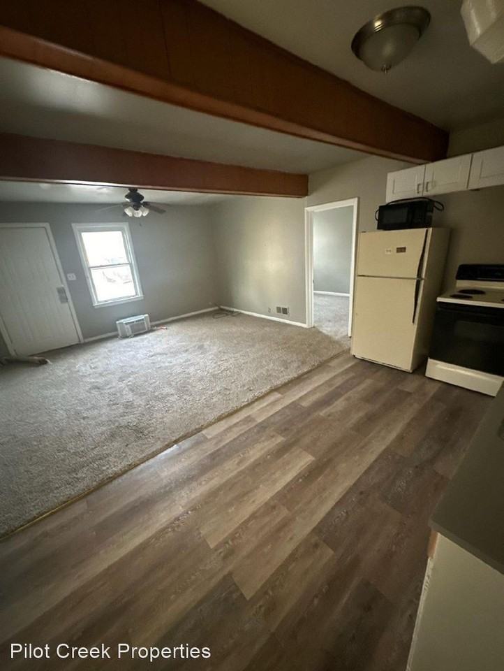 214 West Jefferson Street - Photo 2 of 4