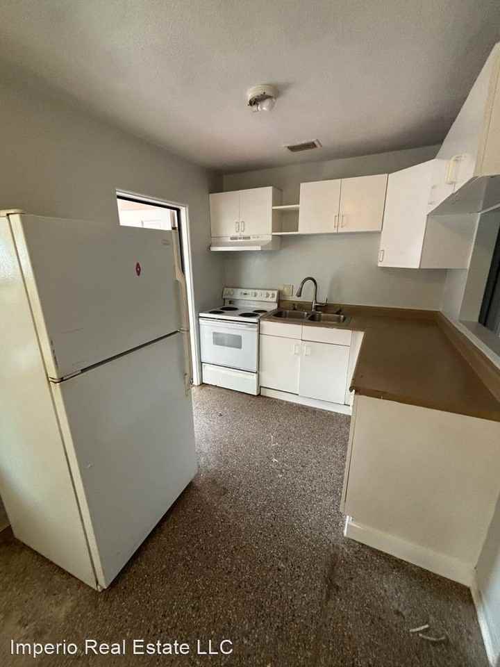 667 25th Ave S - Photo 2 of 7