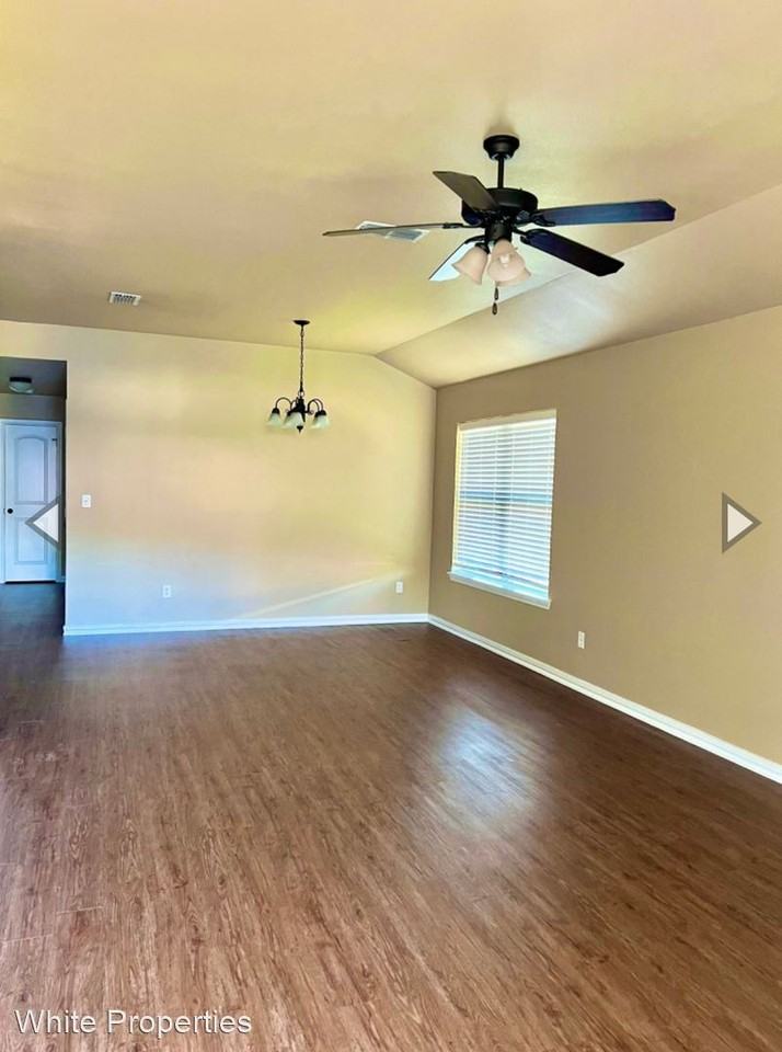 677 E. Front Street - Photo 2 of 6