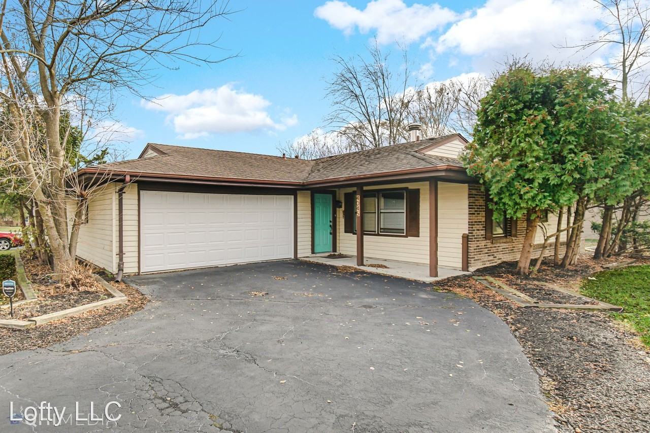 4045 Richmond Ct - Photo 2 of 24