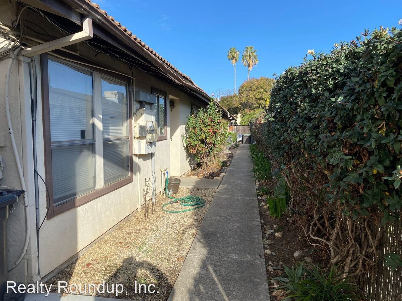 2855, 2859 & 2863 Country Club Blvd - Photo 2 of 20