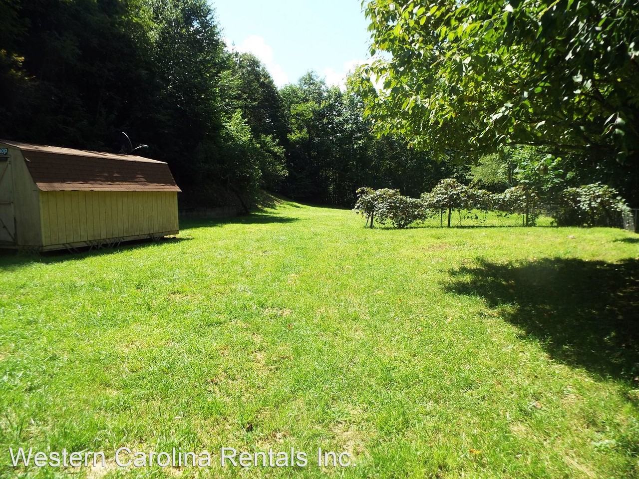 132 Woodrow Deitz Rd - Photo 3 of 33