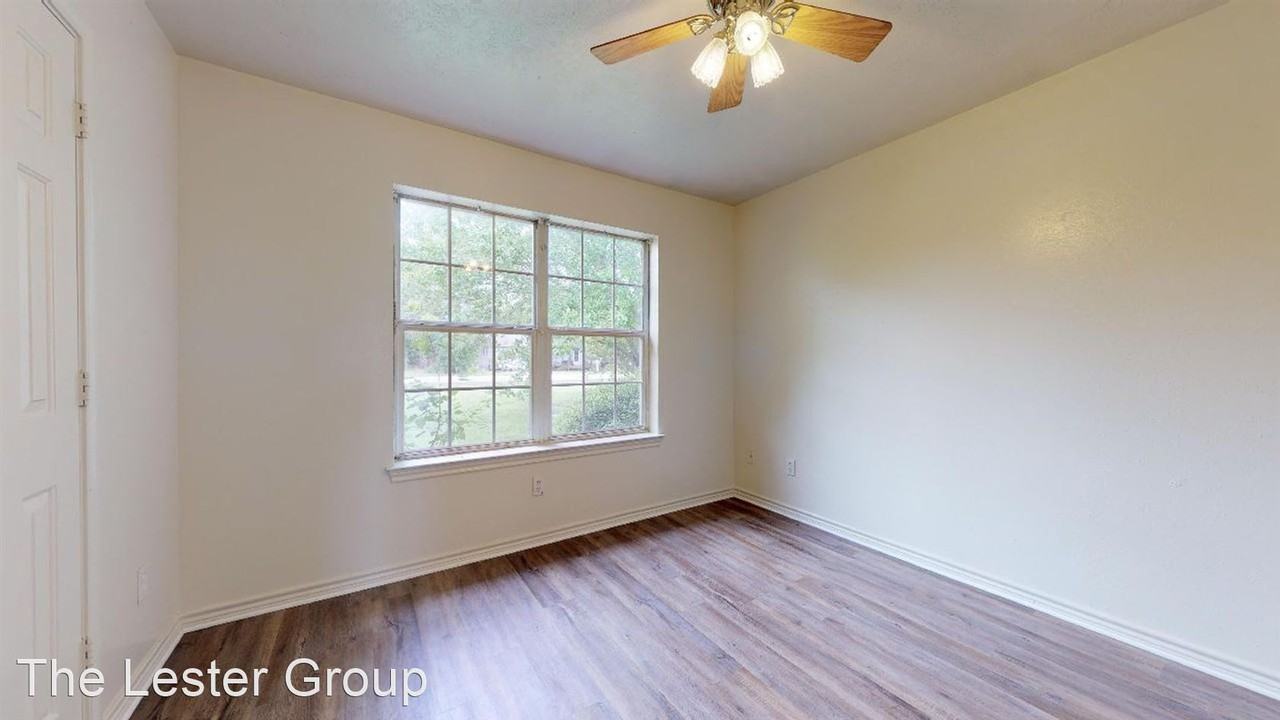 3625 Elaine Dr - Photo 2 of 12