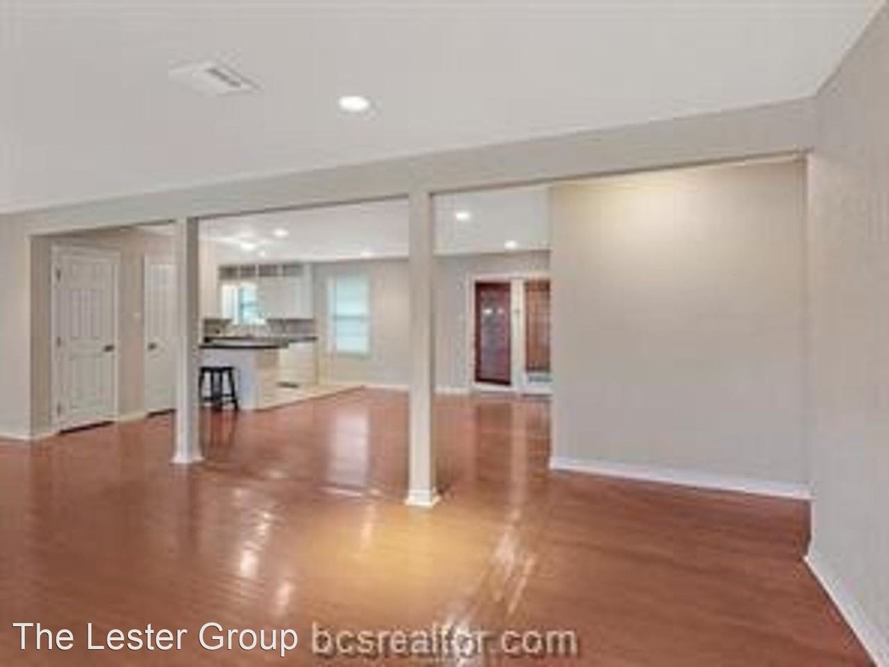 1006 Timm Dr - Photo 3 of 7