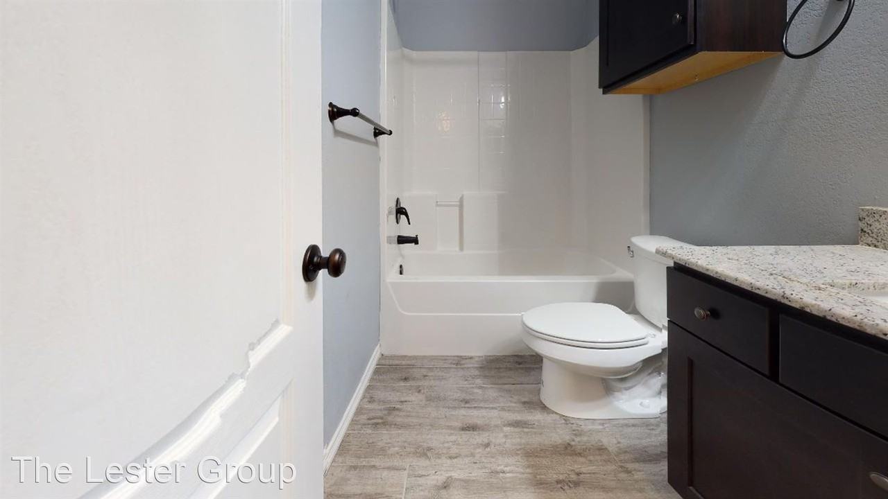 301 Southwest Parkway, - Photo 3 of 11