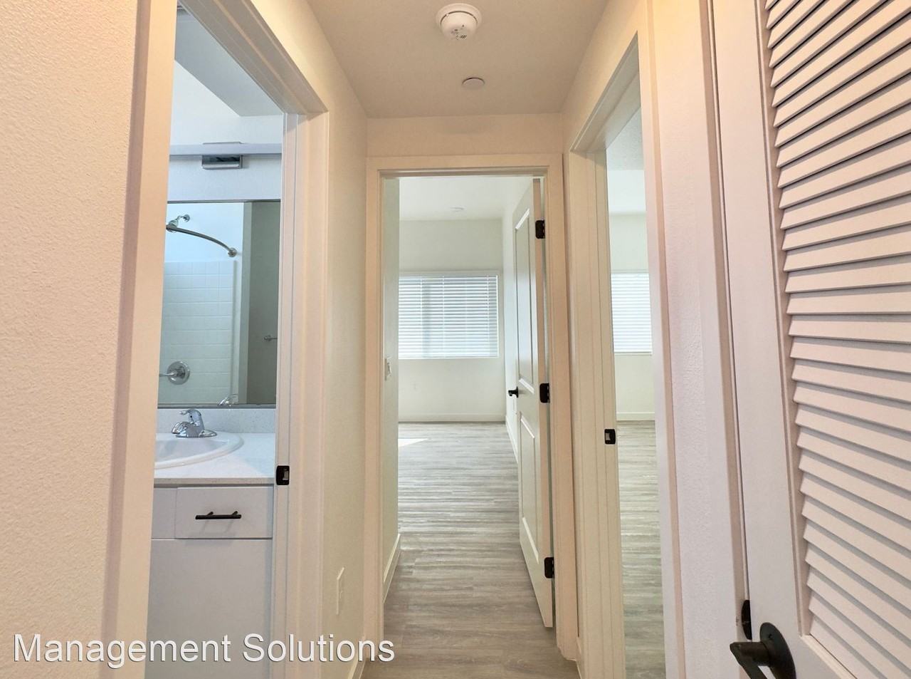 4019-4023 Logan Avenue - Photo 3 of 9