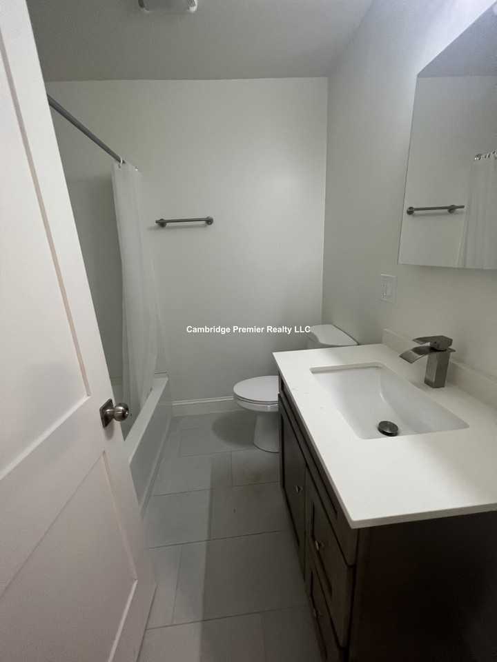 Crescent St #104 - Photo 3 of 8