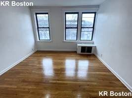 featured image of 153 Brighton Ave #17
