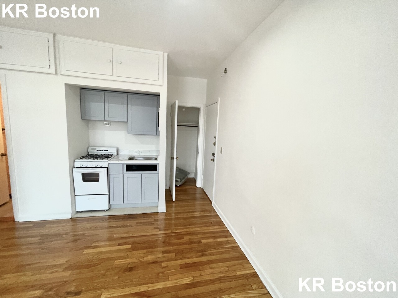 153 Brighton Ave #17 - Photo 5 of 9
