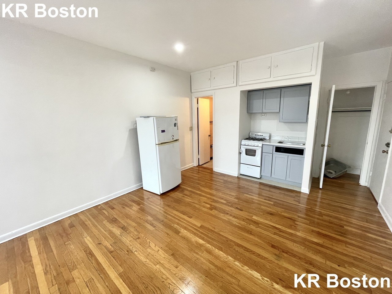 153 Brighton Ave #17 - Photo 2 of 9