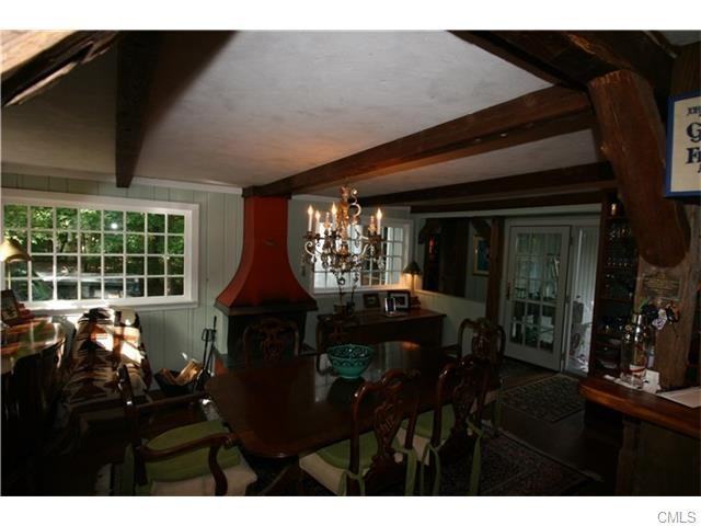 72 River Rd - Photo 3 of 20