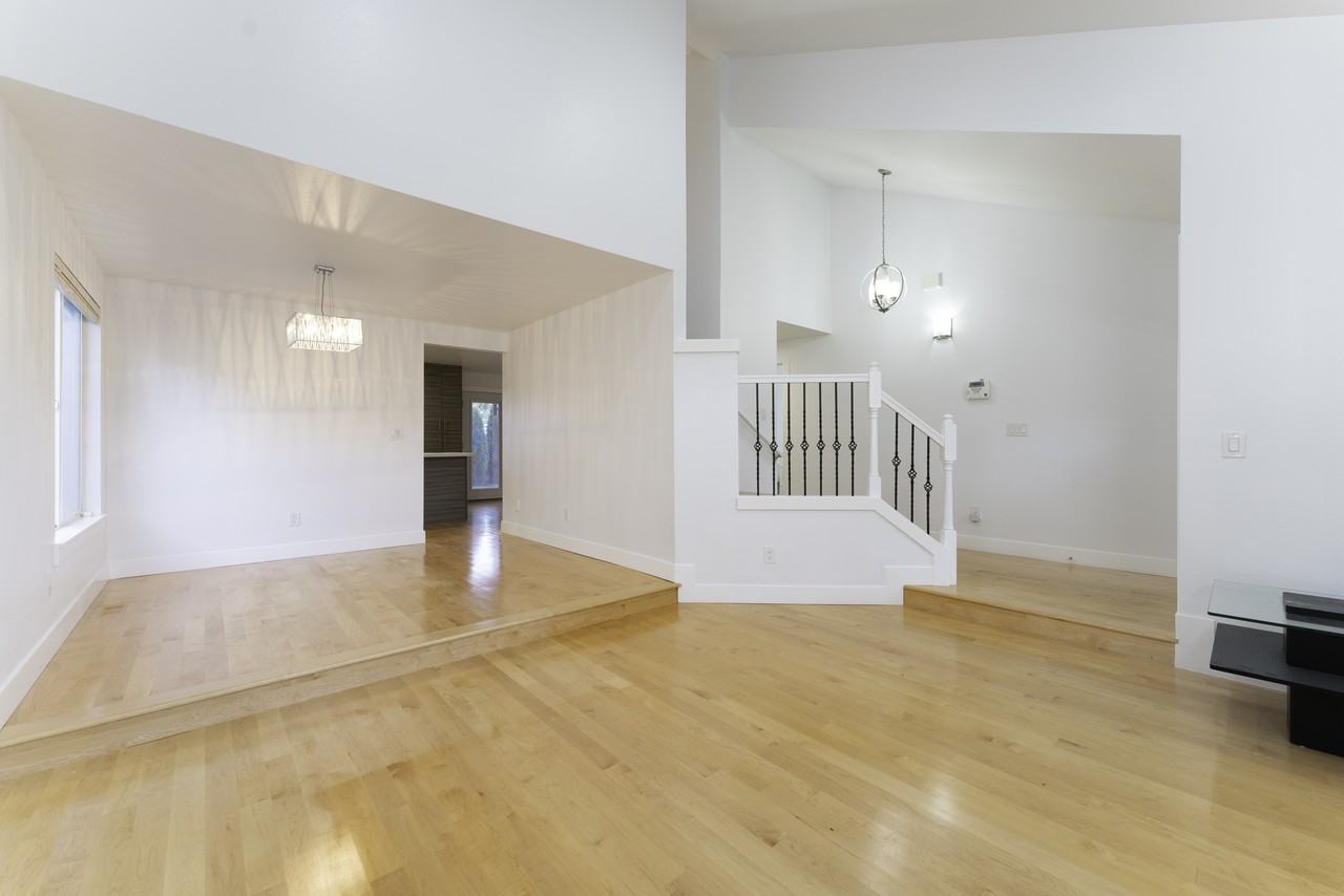 972 Graham Ave Ne #1 - Photo 7 of 42