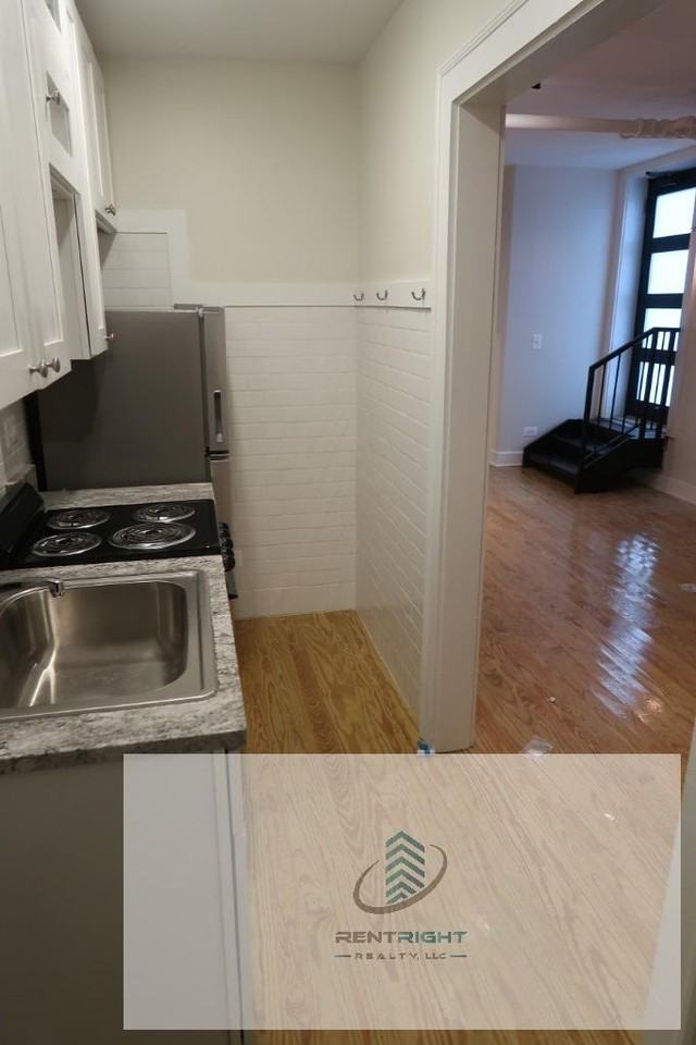 4825 N Talman Ave #4827G - Photo 2 of 11