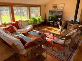 featured image of 40 Houghtaling Rd