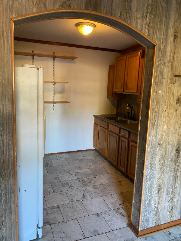 625 Lafayette St #2 - Photo 5 of 16