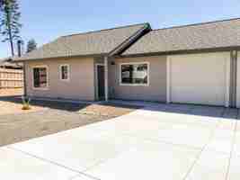 featured image of 6020 Peck Lane #A