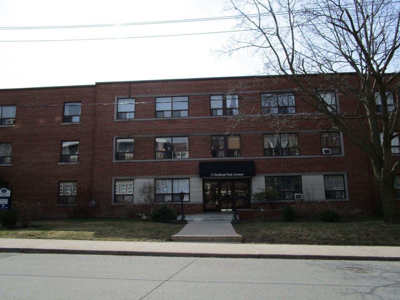 15 Bedford Park Avenue Apartments 15 Bedford Park Ave, Toronto, ON