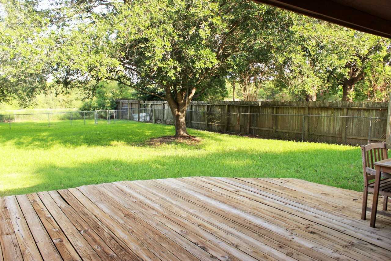 111 Machemehl Drive #1 - Photo 6 of 9