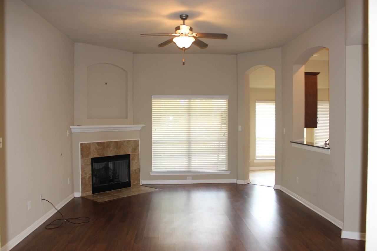 2111 Springwood Drive #1 - Photo 6 of 30