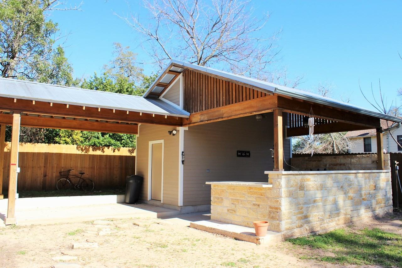 705 South Baylor Street #1 - Photo 2 of 20