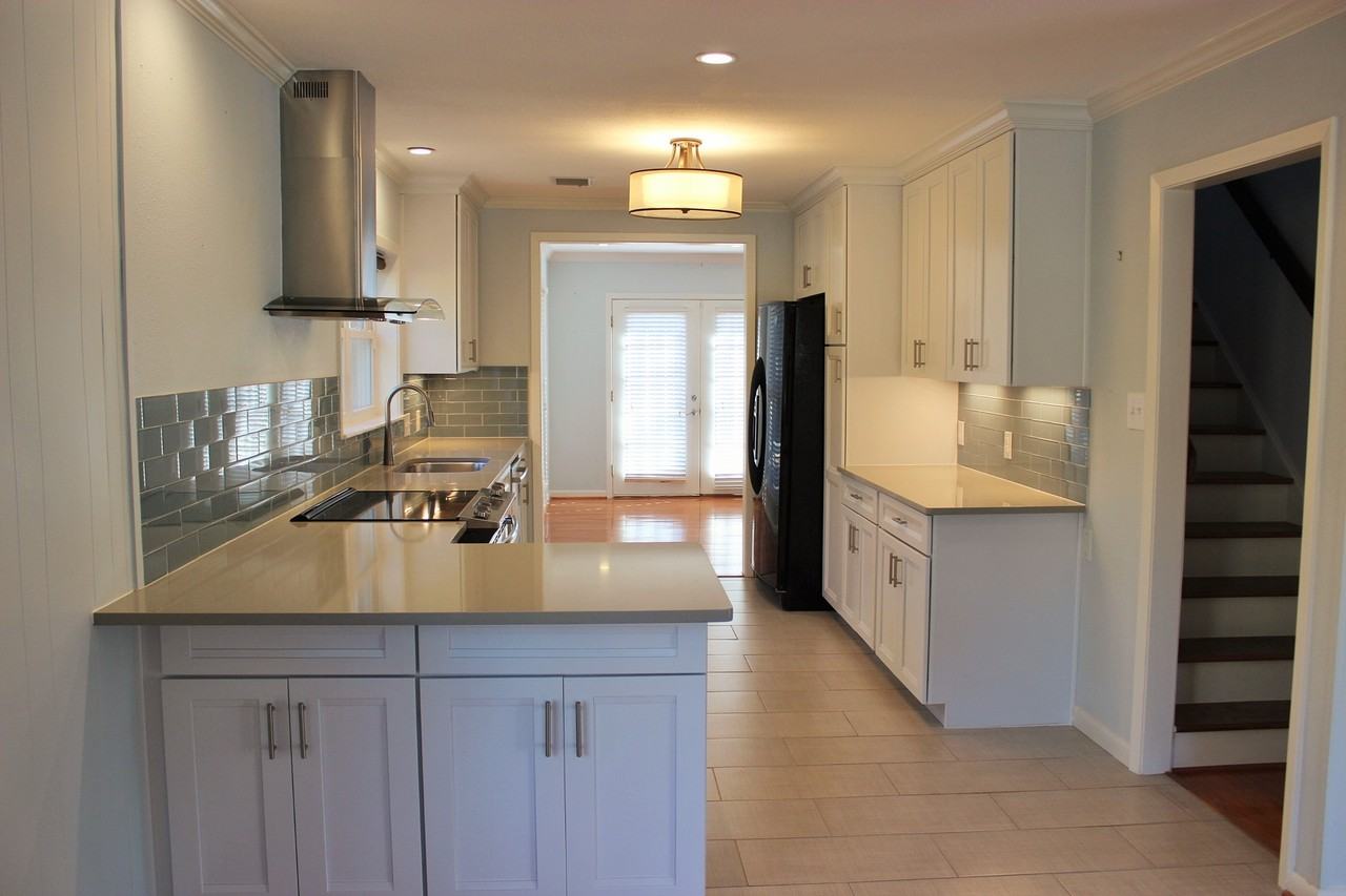 705 South Baylor Street #1 - Photo 5 of 20