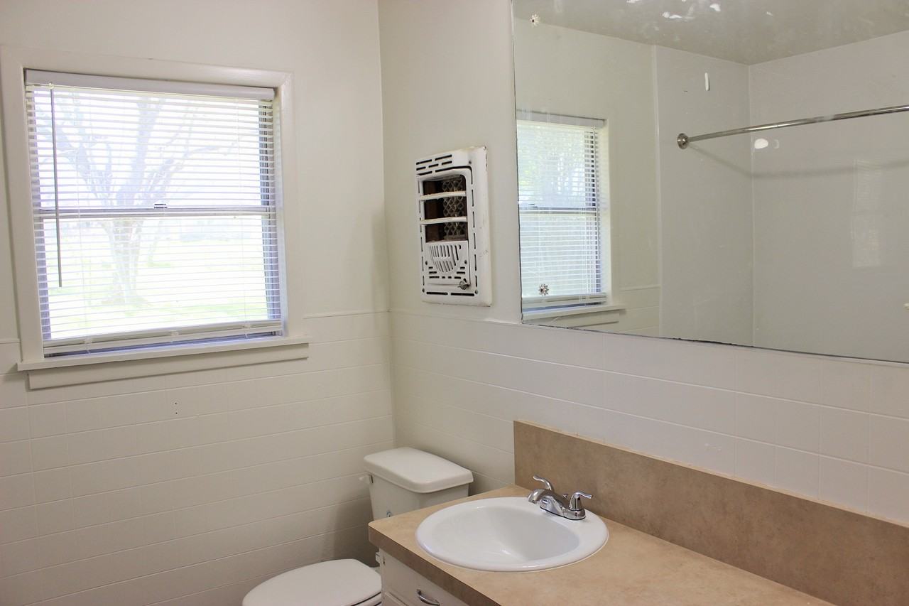 204 Cornish Drive #1 - Photo 4 of 10