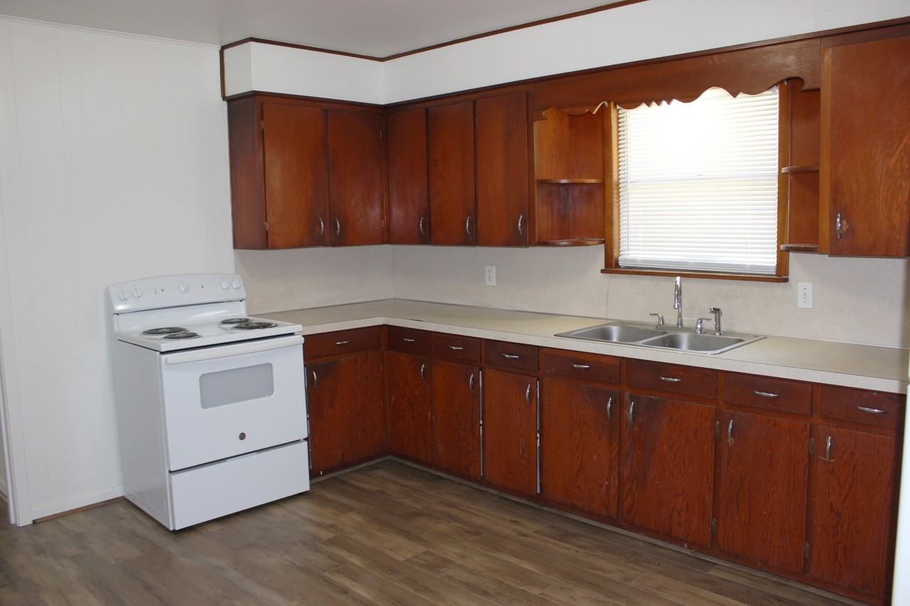 204 Cornish Drive #1 - Photo 6 of 10