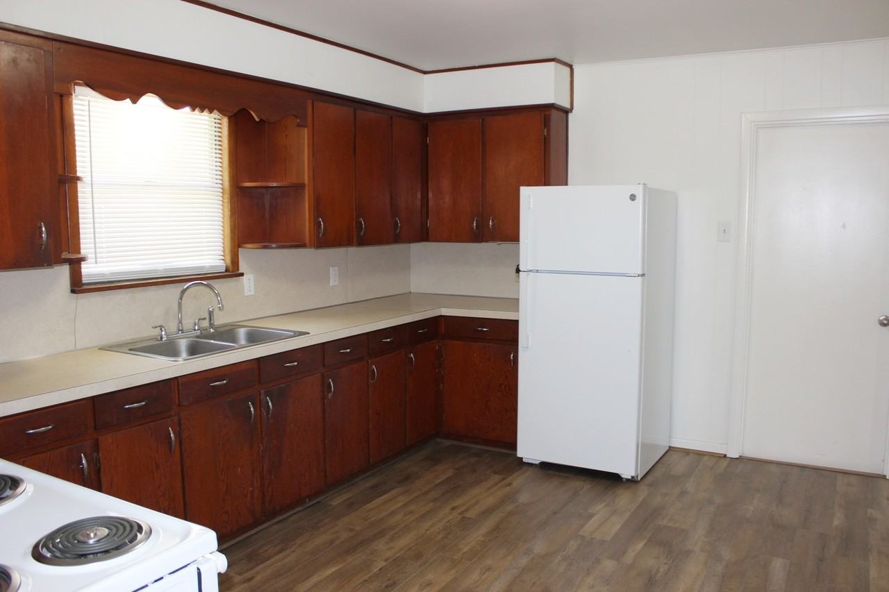 204 Cornish Drive #1 - Photo 7 of 10