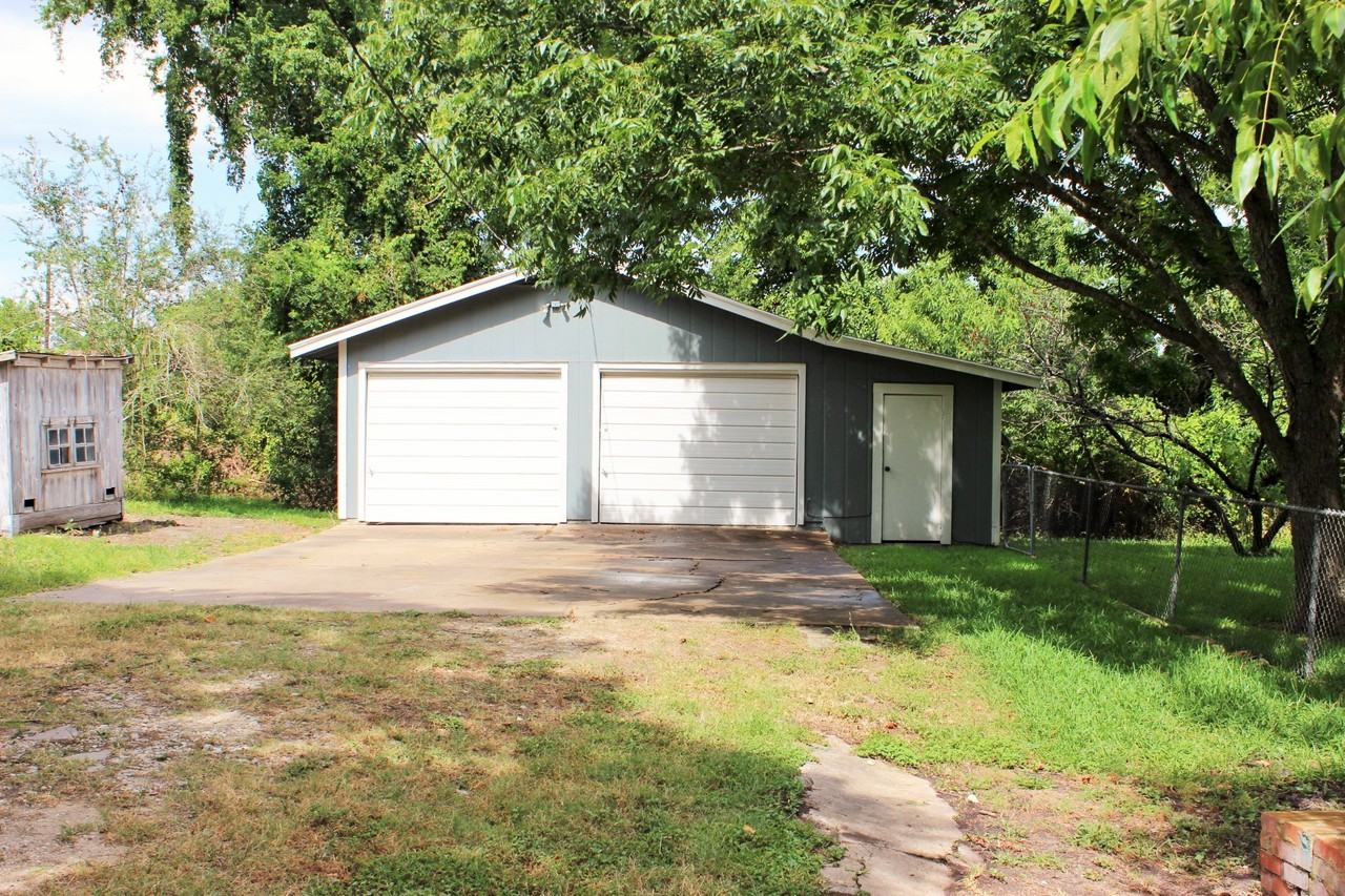 812 Burleson Street #1 - Photo 3 of 24