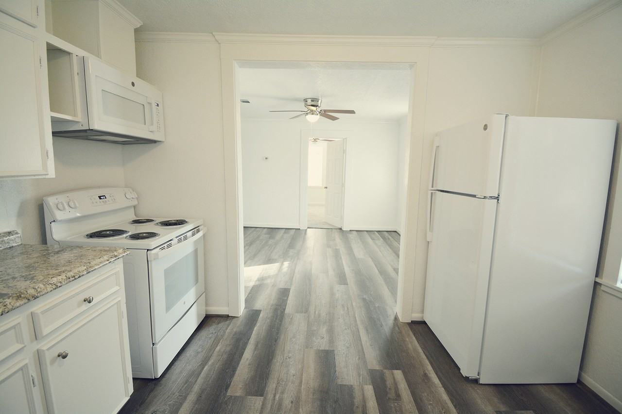 514 West Jefferson Street #1 - Photo 6 of 14