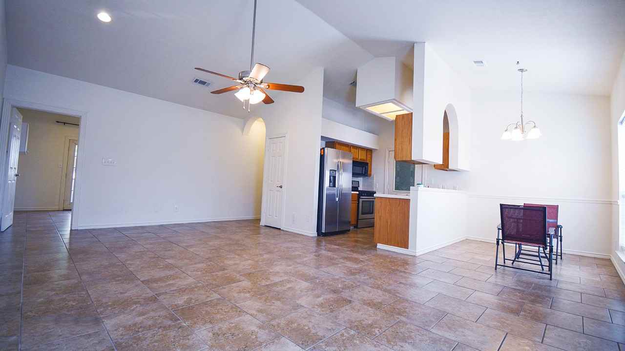 824 Tangle Oaks Drive #1 - Photo 2 of 13