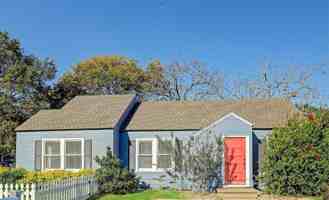 featured image of 408 North Hunt Street #1