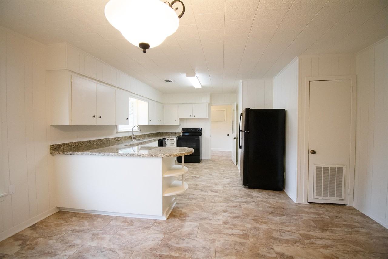 601 Atlow Drive #1 - Photo 7 of 20